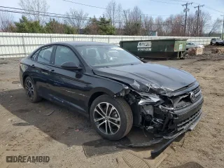 2024 Volkswagen Jetta Sport with VIN 3VWBM7BU8RM045295, listed as a Copart auction lot 50992765 with 11,860 mi miles and Salvage Title. Bid and sale history available at carsss.com. Image 4.