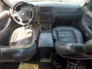 2004 Ford Explorer Limited z VIN 1FMDU75W74ZA41590, wystawiony jako Copart lot #54983585 z przebiegiem 285 473 mil mil oraz Szkoda całkowita • Salvage title. Historia ofert i sprzedaży dostępna na DreamBid. Obrazek 8.