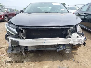 2021 Honda Insight Touring with VIN 19XZE4F97ME001133, listed as a IAAI auction lot 42477281 with 62,394 mi miles and . Bid and sale history available at DreamBid. Image 6.