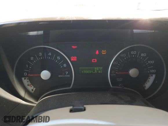 2008 Ford Explorer XLT with VIN 1FMEU63E28UA54131, listed as a Copart auction lot 50018175 with 170,031 mi miles and Non Repairable. Bid and sale history available at carsss.com. Image 9.