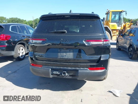 2024 Jeep Grand Cherokee Limited with VIN 1C4RJKBG4R8540492, listed as a IAAI auction lot 42241596 with 33,899 mi miles and . Bid and sale history available at DreamBid. Image 17.