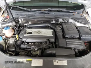 2015 Volkswagen CC R-Line z VIN WVWBP7AN7FE827416, wystawiony jako Copart lot #79017904 z przebiegiem 182 162 mil mil oraz Szkoda całkowita • Salvage title. Historia ofert i sprzedaży dostępna na DreamBid. Obrazek 11.