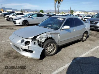 2000 Acura Integra LS z VIN JH4DB7658YS004335, wystawiony jako Copart lot #49858145 z przebiegiem 220 238 mil mil oraz Szkoda całkowita • Salvage title. Historia ofert i sprzedaży dostępna na DreamBid. Obrazek 1.