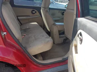 2005 Chevrolet Equinox LS with VIN 2CNDL13F556120210, listed as a IAAI auction lot 41840163 with 195,893 mi miles. Bid and sale history available at carsss.com. Image 8.
