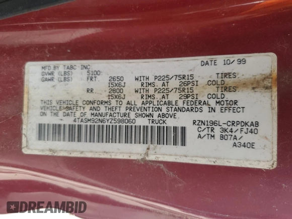 2000 Toyota Tacoma PreRunner with VIN 4TASM92N6YZ598060, listed as a Copart auction lot 55095835 with 151,422 mi miles and Clean title. Bid and sale history available at DreamBid. Image 12.