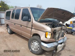 1996 Ford Econoline Cargo z VIN 1FDEE14H2THB68737, wystawiony jako IAAI lot #41919471 z przebiegiem Nie podano mil oraz . Historia ofert i sprzedaży dostępna na DreamBid. Obrazek 1.