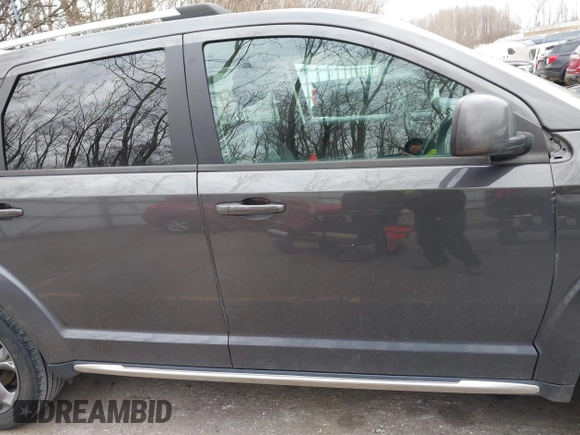 2015 Dodge Journey Crossroad with VIN 3C4PDCGB0FT639390, listed as a IAAI auction lot 41881370 with 164,219 mi miles and . Bid and sale history available at DreamBid. Image 13.