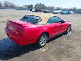 2006 Ford Mustang Standard with VIN 1ZVFT84N965234717, listed as a IAAI auction lot 41772347 with 53,356 mi miles and . Bid and sale history available at carsss.com. Image 4.