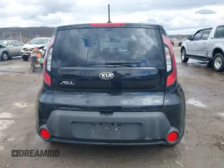2014 Kia Soul with VIN KNDJN2A22E7001229, listed as a IAAI auction lot 41837818 with 190,304 mi miles. Bid and sale history available at carsss.com. Image 17.
