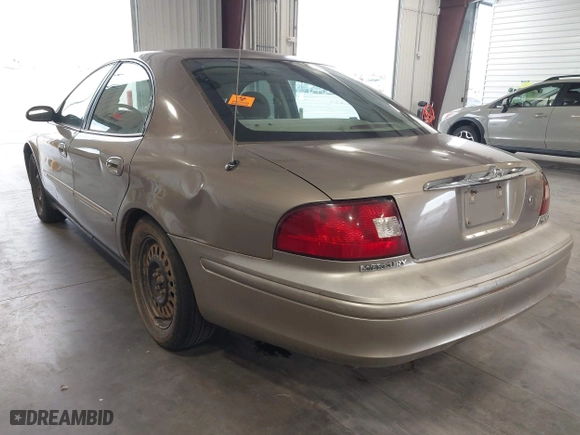 2002 Mercury Sable GS with VIN 1MEFM50U62G621153, listed as a IAAI auction lot 42127554 with 159,053 mi miles. Bid and sale history available at carsss.com. Image 3.