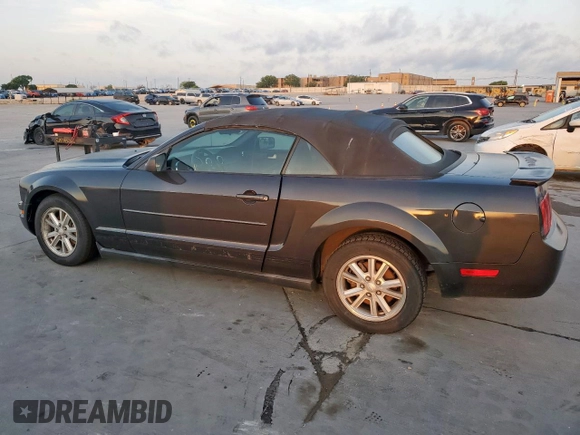2008 Ford Mustang Deluxe with VIN 1ZVHT84N385138092, listed as a Copart auction lot 53096055 with 162,185 mi miles and Clean Title. Bid and sale history available at carsss.com. Image 2.