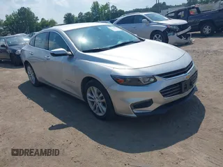 2018 Chevrolet Malibu LT with VIN 1G1ZD5ST3JF174670, listed as a IAAI auction lot 42589521 with 127,586 mi miles and . Bid and sale history available at DreamBid. Image 1.