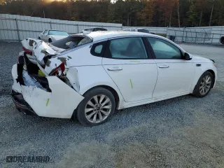 2016 Kia Optima EX with VIN 5XXGU4L31GG014286, listed as a Copart auction lot 77652274 with 126,885 mi miles and Salvage Title. Bid and sale history available at carsss.com. Image 3.