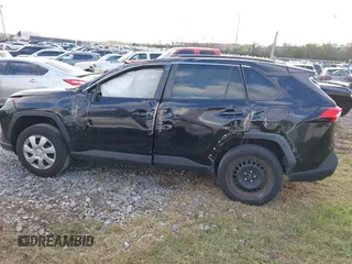2021 Toyota RAV4 LE with VIN 2T3F1RFV6MC170364, listed as a IAAI auction lot 40770768 with 84,128 mi miles. Bid and sale history available at carsss.com. Image 15.