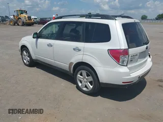 2010 Subaru Forester X Premium with VIN JF2SH6CC1AH723399, listed as a IAAI auction lot 42597426 with 253,293 mi miles and . Bid and sale history available at DreamBid. Image 3.