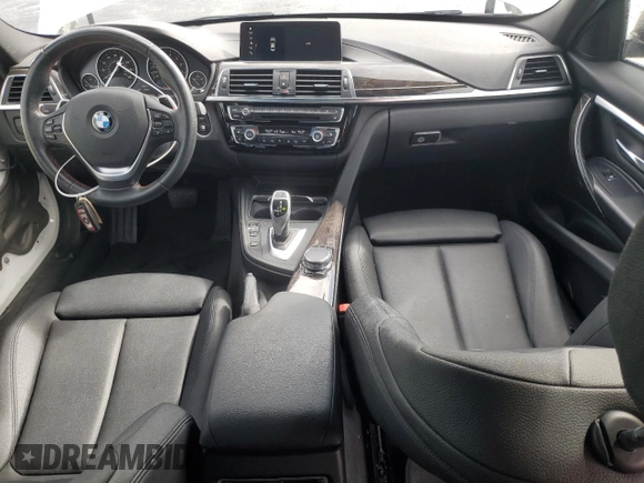2018 BMW 3 Series 330i z VIN WBA8B9G56JNU96491, wystawiony jako Copart lot #50991795 z przebiegiem 65 764 mil mil oraz Szkoda całkowita • Salvage title. Historia ofert i sprzedaży dostępna na DreamBid. Obrazek 8.