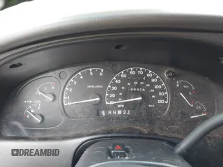 2001 Ford Ranger XL with VIN 1FTYR10C11TA34182, listed as a IAAI auction lot 41651908 with 189,926 mi miles. Bid and sale history available at carsss.com. Image 7.