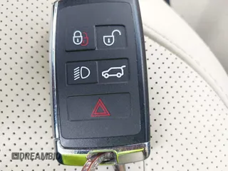 2022 Land Rover Range Rover Westminster с VIN SALGS2SE1NA469668, выставлен на аукционе IAAI как лот 42452702 с пробегом 23 538 миль миль и . История ставок и продаж доступна на DreamBid. Изображение 11.