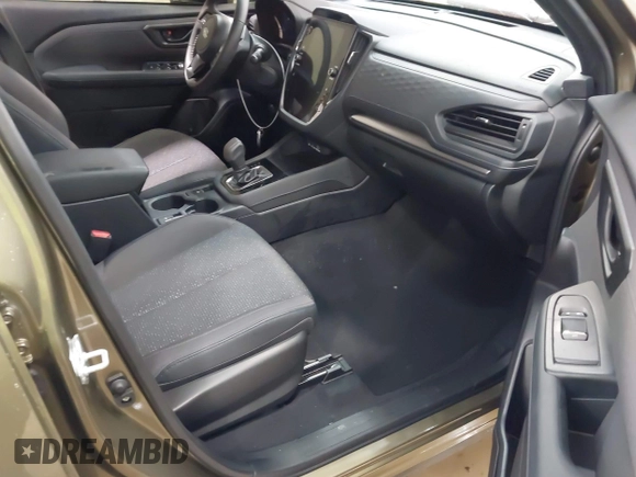 2025 Subaru Forester Premium with VIN JF2SLDDC9SH438517, listed as a IAAI auction lot 42503076 with 7,773 mi miles and . Bid and sale history available at DreamBid. Image 5.