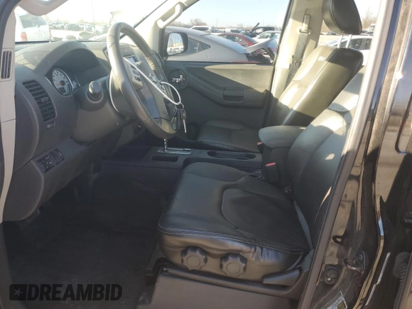 2013 Nissan Xterra S z VIN 5N1AN0NW6DN825399, wystawiony jako Copart lot #84597824 z przebiegiem 79 121 mil mil oraz Szkoda całkowita • Salvage title. Historia ofert i sprzedaży dostępna na DreamBid. Obrazek 7.