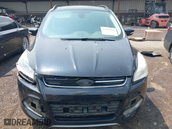 2013 Ford Escape SEL с VIN 1FMCU9HX3DUC53377, выставлен на аукционе IAAI как лот 42412129 с пробегом 140 367 миль миль и . История ставок и продаж доступна на DreamBid. Изображение 12.