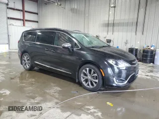 2017 Chrysler Pacifica Limited with VIN 2C4RC1GG8HR644659, listed as a Copart auction lot 60239555 with 94,311 mi miles and Salvage title. Bid and sale history available at DreamBid. Image 4.