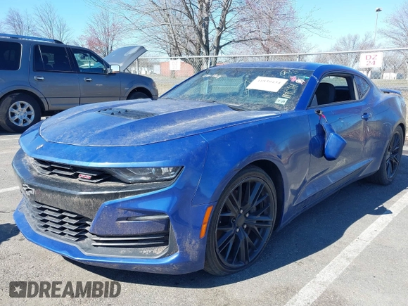 2019 Chevrolet Camaro 2SS with VIN 1G1FH1R75K0119814, listed as a IAAI auction lot 41850434 with 49,567 mi miles and . Bid and sale history available at carsss.com. Image 2.