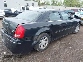 2005 Chrysler 300 Touring with VIN 2C3AA53G85H155393, listed as a IAAI auction lot 42171752 with 225,385 mi miles and . Bid and sale history available at DreamBid. Image 4.
