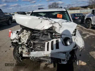2014 Jeep Patriot Latitude z VIN 1C4NJPFAXED862881, wystawiony jako Copart lot #41519835 z przebiegiem 100 695 mil mil oraz Szkoda całkowita • Salvage title. Historia ofert i sprzedaży dostępna na DreamBid. Obrazek 5.