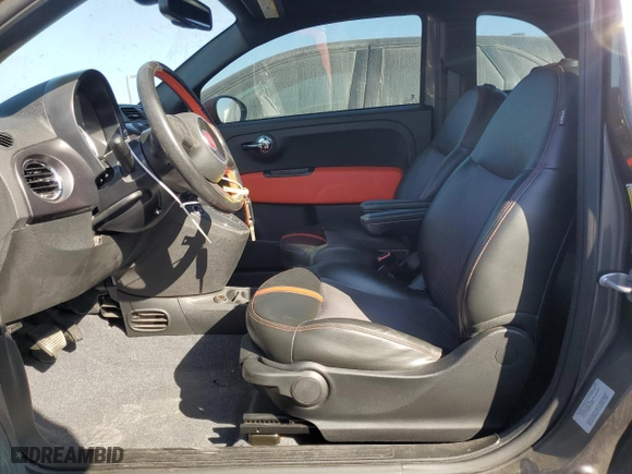 2015 FIAT 500e with VIN 3C3CFFGE2FT561560, listed as a Copart auction lot 77210834 with 44,235 mi miles and Salvage Title. Bid and sale history available at carsss.com. Image 7.