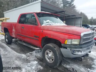 2002 Dodge Ram 2500 with VIN 3B7KF236X2M270128, listed as a IAAI auction lot 41633854 with 76,602 mi miles. Bid and sale history available at carsss.com. Image 1.