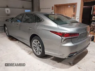 2018 Lexus LS with VIN JTHC51FF5J5005147, listed as a IAAI auction lot 41223294 with 82,697 mi miles. Bid and sale history available at carsss.com. Image 3.