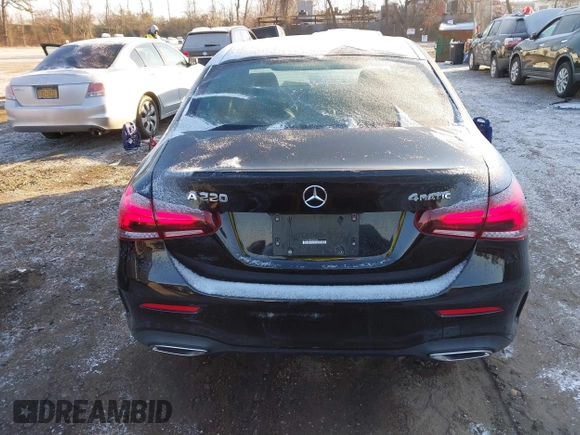 2022 Mercedes-Benz A 220 with VIN W1K3G4FB5NJ334508, listed as a IAAI auction lot 41305437 with 29,952 mi miles and . Bid and sale history available at DreamBid. Image 17.