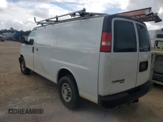 2015 Chevrolet Express Cargo z VIN 1GCWGFCF4F1230815, wystawiony jako Copart lot #60942305 z przebiegiem 185 018 mil mil oraz Czysty tytuł • Clean title. Historia ofert i sprzedaży dostępna na DreamBid. Obrazek 2.