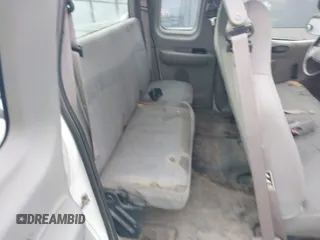 2000 Ford F-150 с VIN 2FTPX17Z9YCA99510, выставлен на аукционе IAAI как лот 42039891 с пробегом 182 615 миль миль и . История ставок и продаж доступна на DreamBid. Изображение 8.