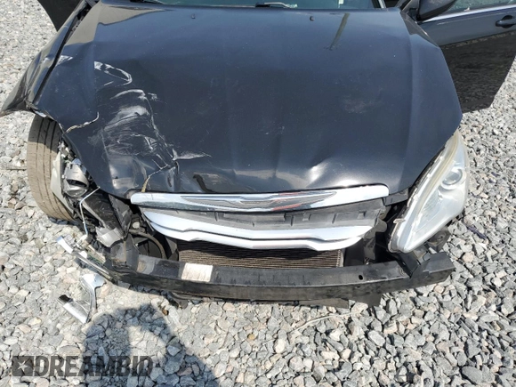 2014 Chrysler 200 Touring z VIN 1C3CCBBB9EN107481, wystawiony jako Copart lot #57303845 z przebiegiem 169 320 mil mil oraz Nie do naprawy • Non repairable. Historia ofert i sprzedaży dostępna na DreamBid. Obrazek 11.