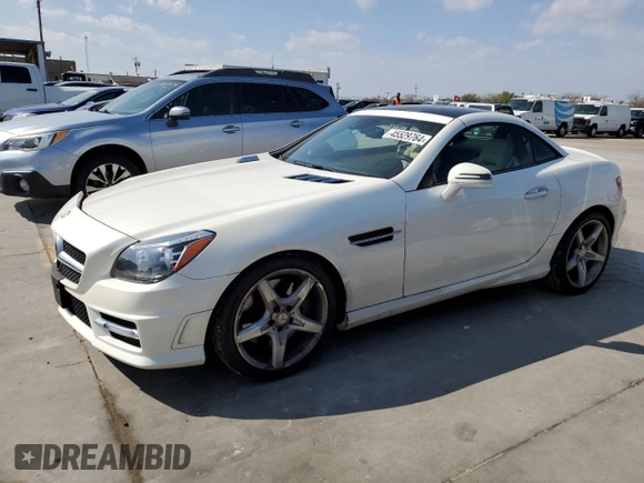 2015 Mercedes-Benz SLK-Class SLK 250 with VIN WDDPK4HA4FF109182, listed as a Copart auction lot 45529764 with 47,542 mi miles. Bid and sale history available at carsss.com. Image 1.