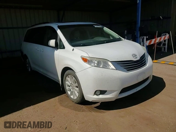 2013 Toyota Sienna XLE с VIN 5TDDK3DC9DS052022, выставлен на аукционе Copart как лот 62444725 с пробегом 241 187 миль миль и Списание • Salvage title. История ставок и продаж доступна на DreamBid. Изображение 14.