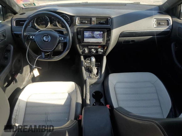 2015 Volkswagen Jetta SE с VIN 3VWD17AJ4FM328801, выставлен на аукционе Copart как лот 52684145 с пробегом 140 860 миль миль и Списание • Salvage title. История ставок и продаж доступна на DreamBid. Изображение 8.