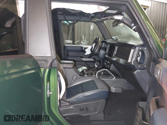 2022 Ford Bronco с VIN 1FMEE5DP5NLB39750, выставлен на аукционе IAAI как лот 41294068 с пробегом 16 939 миль миль и . История ставок и продаж доступна на DreamBid. Изображение 5.