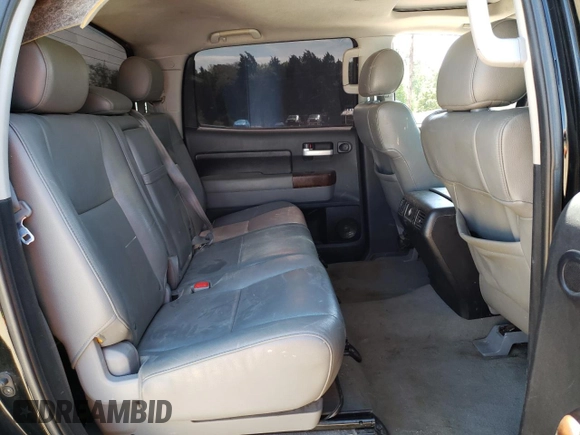 2010 Toyota Tundra Limited z VIN 5TFHW5F14AX146442, wystawiony jako Copart lot #53275735 z przebiegiem 261 468 mil mil oraz Szkoda całkowita • Salvage title. Historia ofert i sprzedaży dostępna na DreamBid. Obrazek 10.