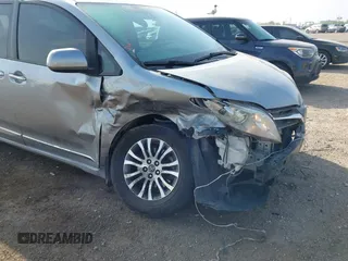 2018 Toyota Sienna XLE Auto Access Seat with VIN 5TDYZ3DC3JS919973, listed as a IAAI auction lot 41788544 with 114,828 mi miles and . Bid and sale history available at DreamBid. Image 6.