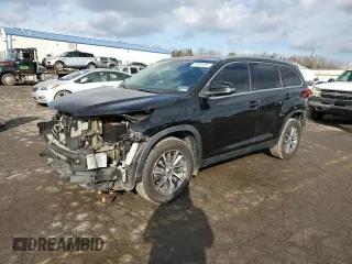 2019 Toyota Highlander SE with VIN 5TDJZRFH9KS628277, listed as a Copart auction lot 89095305 with 78,238 mi miles and Salvage Title. Bid and sale history available at carsss.com. Image 1.