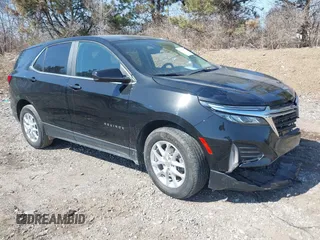2022 Chevrolet Equinox LT with VIN 3GNAXKEV7NL245797, listed as a IAAI auction lot 41776901 with 18,055 mi miles. Bid and sale history available at carsss.com. Image 1.
