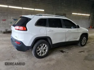 2016 Jeep Cherokee Latitude с VIN 1C4PJMCS8GW215956, выставлен на аукционе Copart как лот 61360485 с пробегом 101 150 миль миль и Списание • Salvage title. История ставок и продаж доступна на DreamBid. Изображение 3.