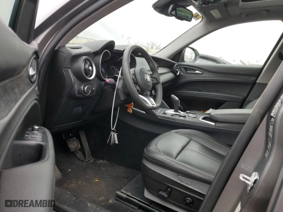 2020 Alfa Romeo Stelvio Sport with VIN ZASPAKAN6L7C95545, listed as a Copart auction lot 47619605 with 37,014 mi miles and Salvage Title. Bid and sale history available at carsss.com. Image 7.