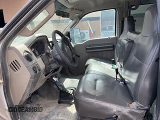2009 Ford F-250 XL with VIN 1FTSW21529EB11761, listed as a IAAI auction lot 42656062 with 58,624 mi miles and . Bid and sale history available at DreamBid. Image 9.