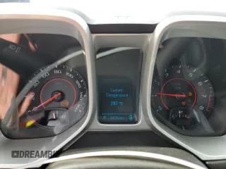 2015 Chevrolet Camaro LT z VIN 2G1FD3D34F9285037, wystawiony jako Copart lot #53858295 z przebiegiem 66 362 mil mil oraz Szkoda całkowita • Salvage title. Historia ofert i sprzedaży dostępna na DreamBid. Obrazek 9.