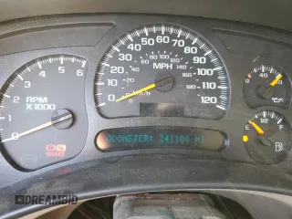 2005 GMC Yukon SLT with VIN 1GKEK13T45R236766, listed as a Copart auction lot 76286094 with 241,188 mi miles and Non Repairable. Bid and sale history available at carsss.com. Image 9.