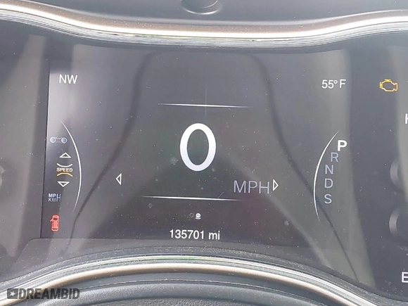 2014 Jeep Grand Cherokee Laredo with VIN 1C4RJFAG9EC516138, listed as a IAAI auction lot 42055214 with 135,701 mi miles. Bid and sale history available at carsss.com. Image 15.
